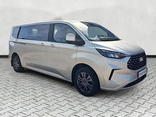 Gebraucht Ford Tourneo Titanium 2024 Andere Van / Kleinbus