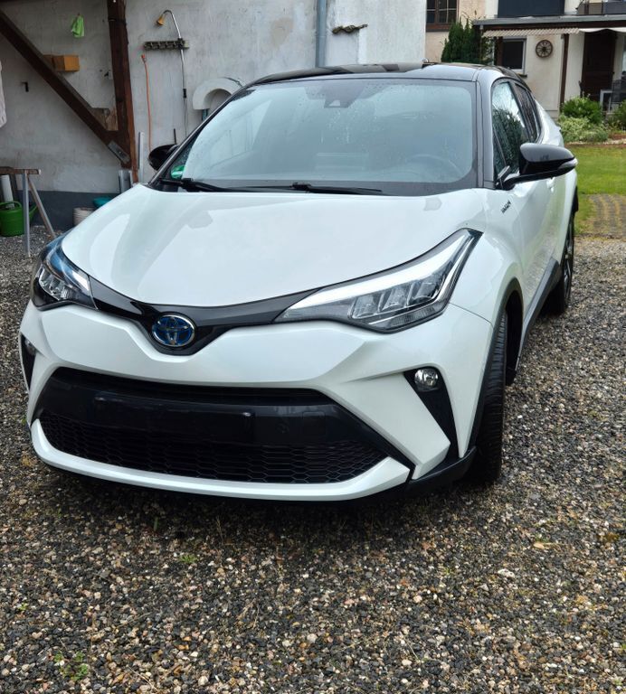 Weiß Gebraucht 2020 Toyota C-HR Team SUV | 20.900 € (Fairer Preis) - Bild 1/4