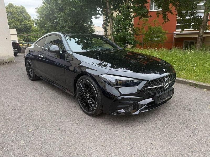 Schwarz Gebraucht 2025 Mercedes CLE300 AMG | 61.300 € (Fairer Preis) - Bild 1/4