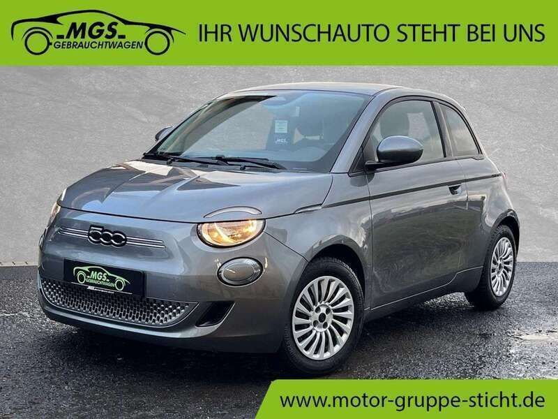 Grau Gebraucht 2022 Fiat 500e Action Limousine | 13.870 € (Fairer Preis) - Bild 1/4