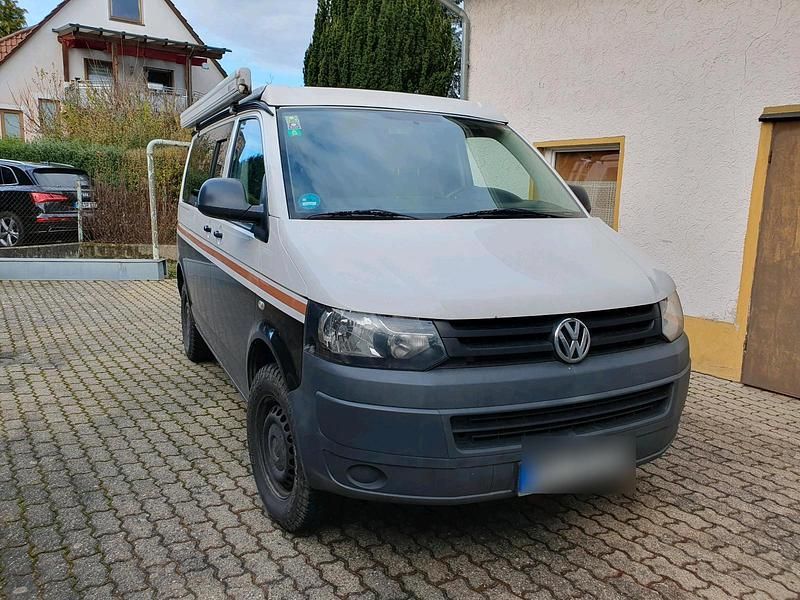 Schwarz Gebraucht 2012 VW T5 Van | 35.600 € - Bild 1/4