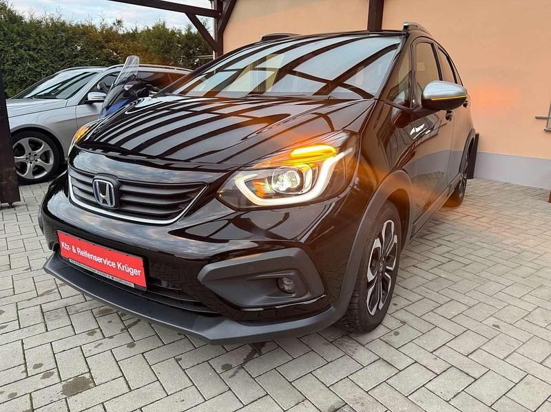 Gebraucht Honda Jazz Executive 98 PS (72 kW) 2020 Crystal black Kleinwagen