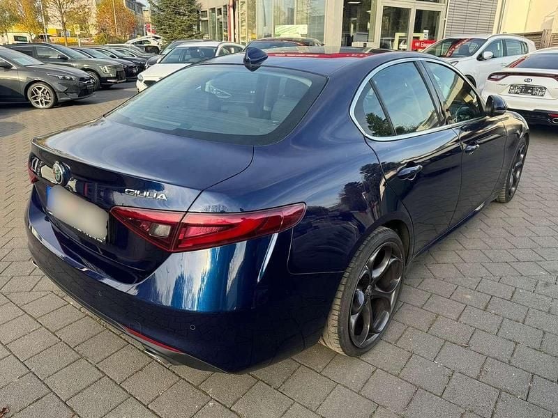 Gebraucht Alfa Romeo Giulia Super 179 PS (131 kW) 2016 Limousine