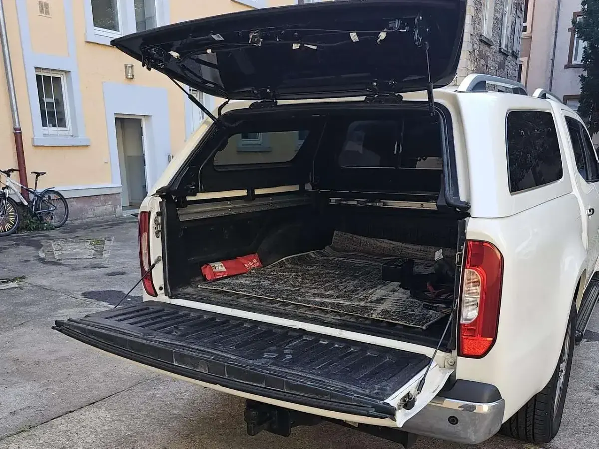 Gebraucht Mercedes X250 Progressive 190 PS (139 kW) 2019 Weiß Pickup