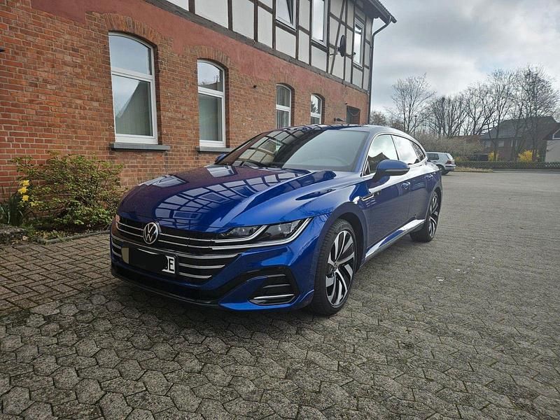 Blau Gebraucht 2021 VW Arteon R-line Kombi | 24.500 € (Fairer Preis) - Bild 1/4