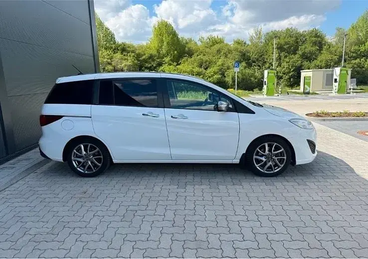 Gebraucht Mazda 5 116 PS (85 kW) 2014 Weiß Van / Kleinbus