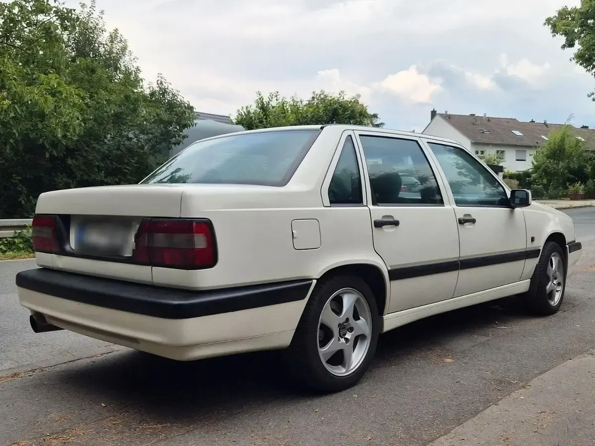 Gebraucht Volvo 850 126 PS (92 kW) 1995 Weiß Limousine