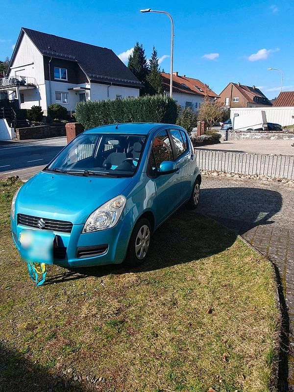 Gebraucht Suzuki Splash 86 PS (63 kW) 2009 Andere farben Kleinwagen