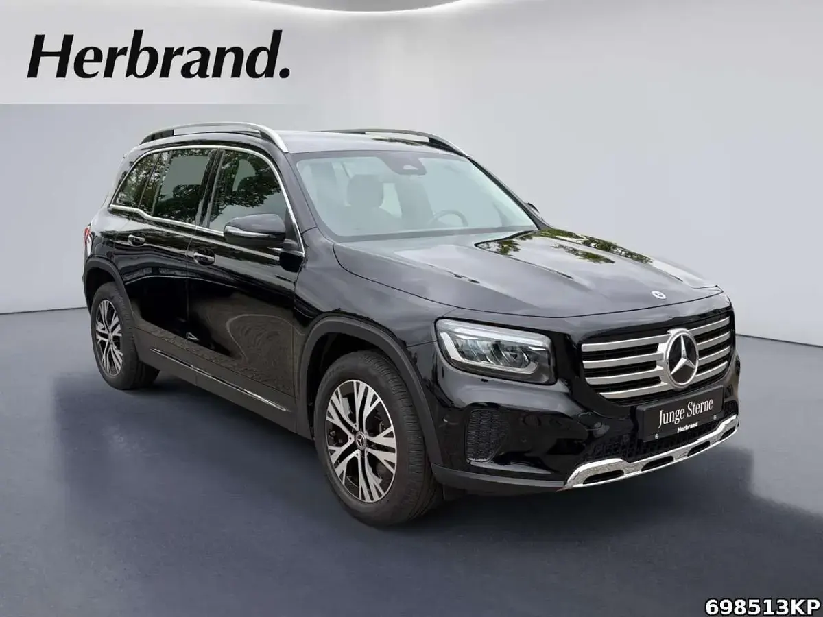 Gebraucht Mercedes GLB200 Progressive 150 PS (110 kW) 2025 Unilack nachtschwarz SUV