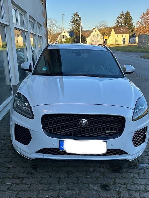 Weiß Gebraucht 2021 Jaguar E-Pace SUV | 28.350 € (Guter Preis) - Bild 1/4