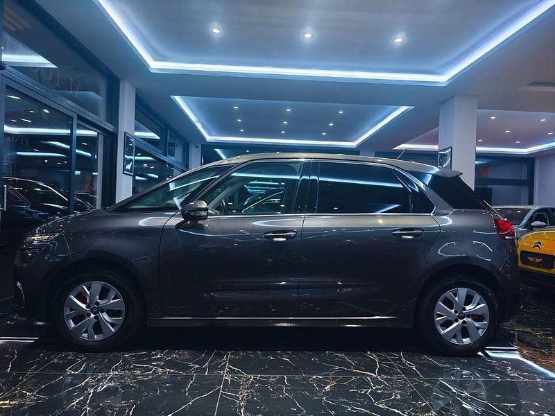 Platiniumgrau/typ au Gebraucht 2019 Citroën C4 SpaceTourer Van / Kleinbus | 9.350 € (Guter Preis) - Bild 1/4
