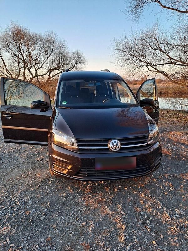 Gebraucht VW Caddy Trendline 102 PS (75 kW) 2020 Schwarz Van / Kleinbus