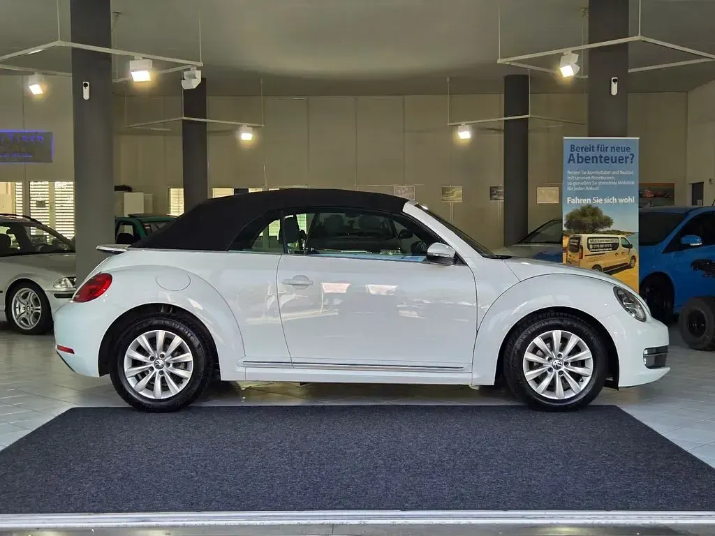 Gebraucht VW Beetle Design 139 PS (102 kW) 2015 Weiß Kleinwagen