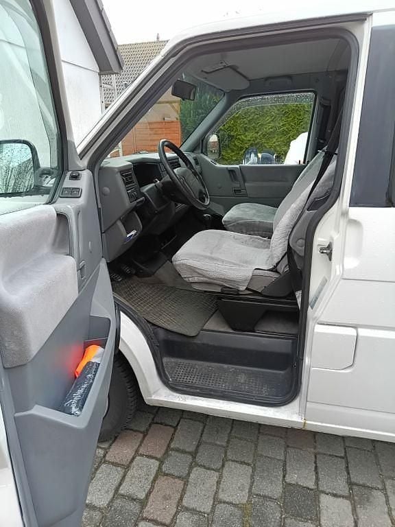 Second-hand VW T4 77 CP (56 kW) 1995 Alb Van