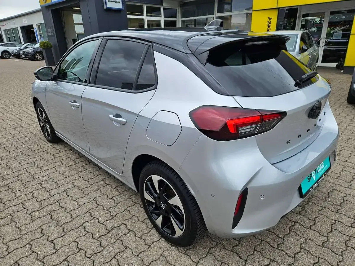 Gebraucht Opel Corsa-e 114 kW (156 PS) 2025 Aluminiumgrau Kleinwagen