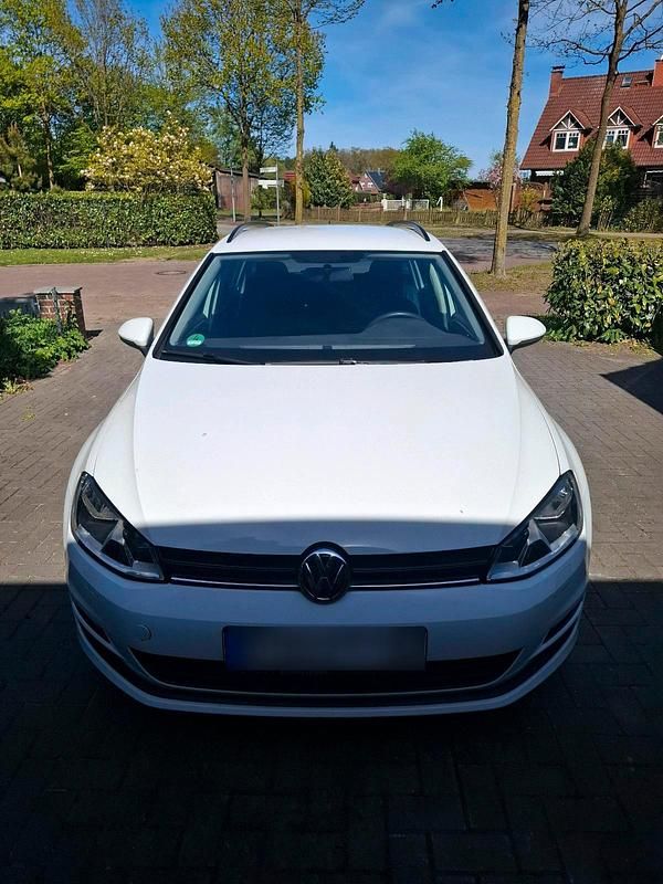 Gebraucht VW Golf VII 100 PS (73 kW) 2014 Weiß Kombi