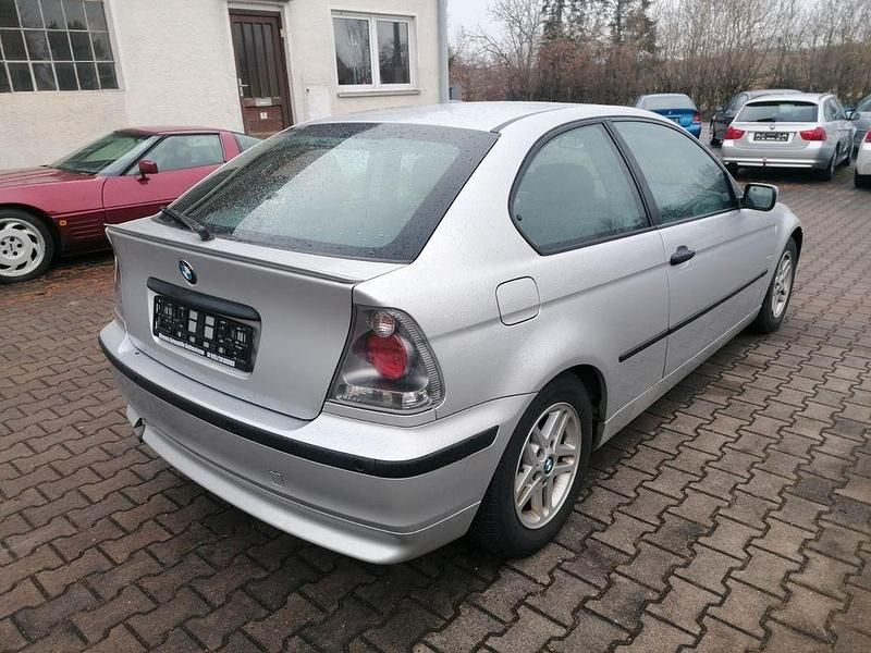 Gebraucht BMW 316 Advantage 116 PS (85 kW) 2002 Silber Limousine