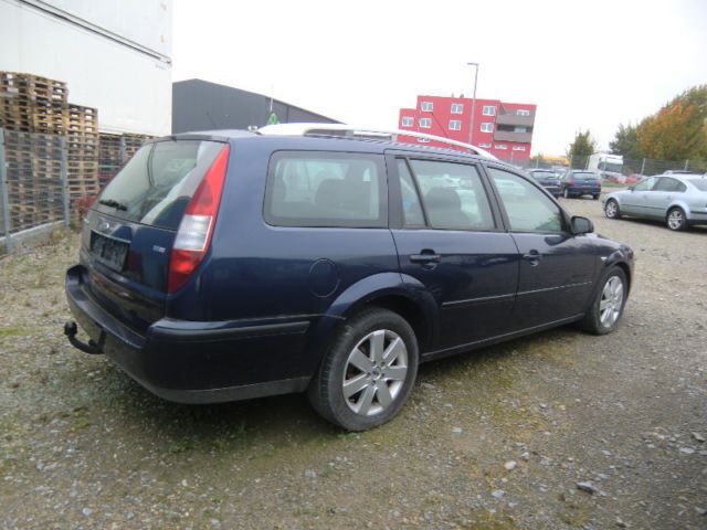 Gebraucht Ford Mondeo 116 PS (85 kW) 2004 Blau metallic Kombi