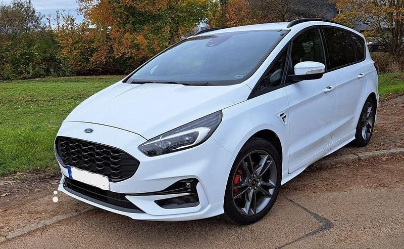 Weiß Gebraucht 2022 Ford S-MAX ST-Line Van / Kleinbus | 36.690 € - Bild 1/4