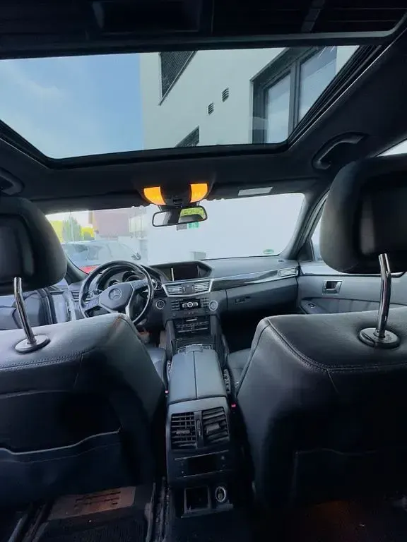 Gebraucht Mercedes E350 265 PS (194 kW) 2012 Silber Limousine