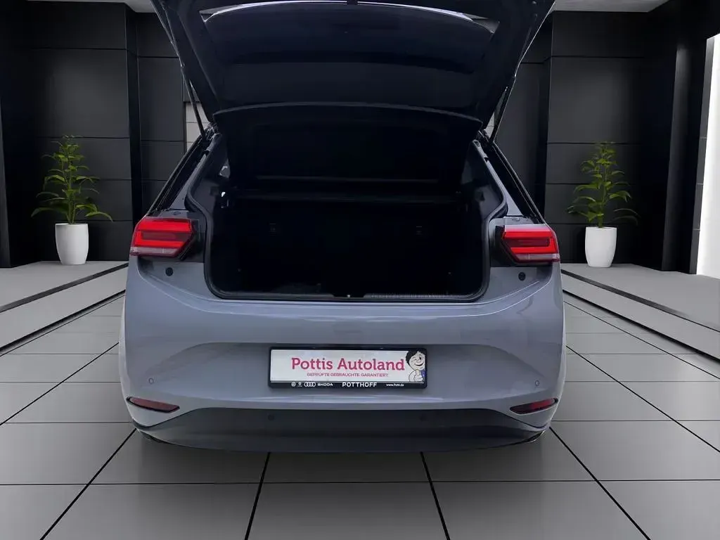 Gebraucht VW ID.3 Pro 106 kW (145 PS) 2022 Mondsteingrau Kleinwagen