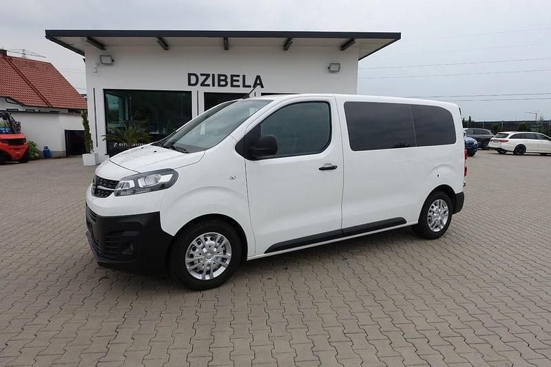 Jade weiß Gebraucht 2021 Opel Vivaro Van | 16.850 € (Fairer Preis) - Bild 1/4