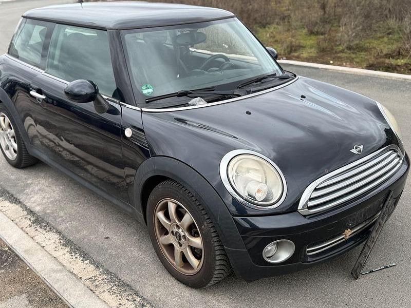 Gebraucht Mini Cooper 120 PS (88 kW) 2008 Schwarz Kleinwagen