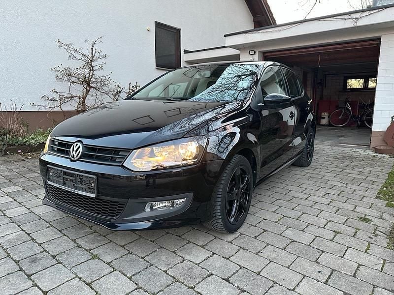 Gebraucht VW Polo 90 PS (66 kW) 2013 Schwarz Kleinwagen