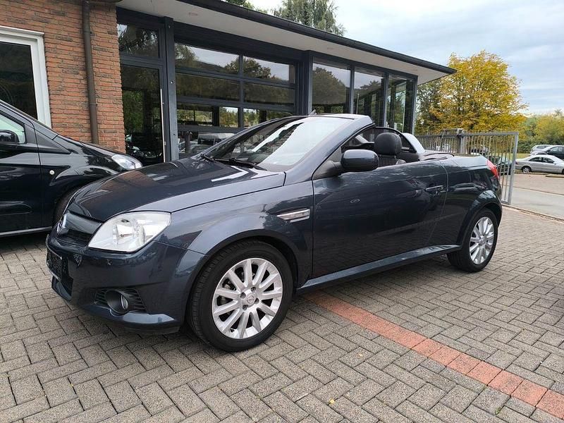 Grau Gebraucht 2009 Opel Tigra Edition Cabrio | 5.400 € (Teuer) - Bild 1/4