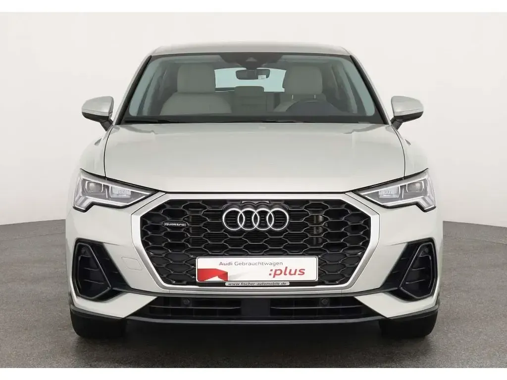 Gebraucht Audi Q3 Sportback Performance 245 PS (180 kW) 2023 Tausilber metallic SUV