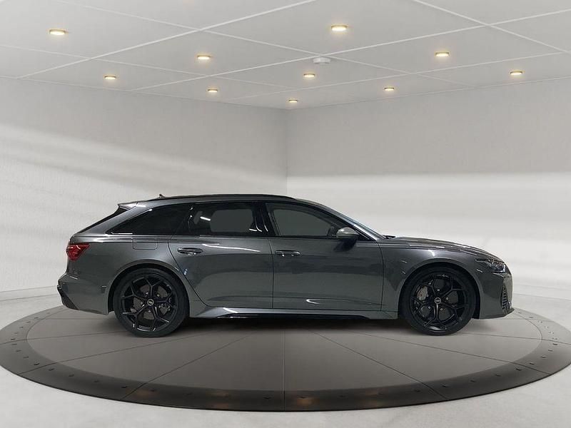 Gebraucht Audi RS6 Performance 630 PS (463 kW) 2025 Daytonagrau perleffekt Kombi