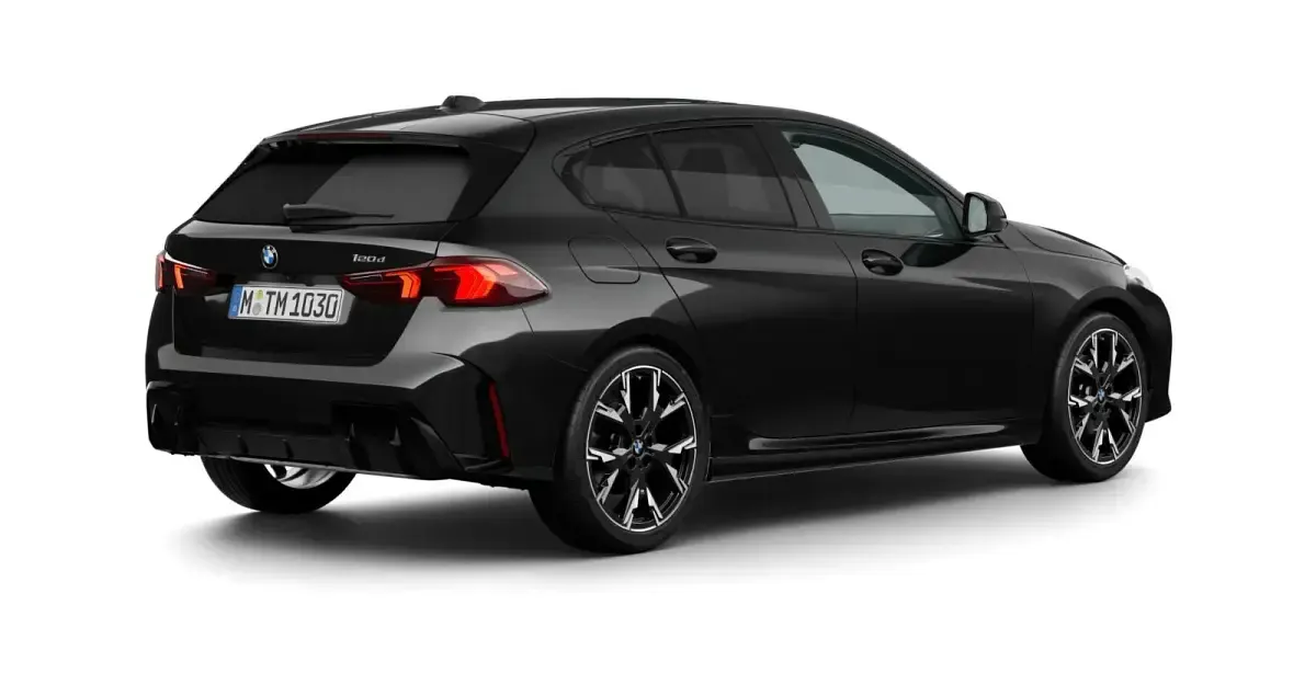 Gebraucht BMW 120 Shadowline 163 PS (119 kW) 2025 Schwarz Kleinwagen