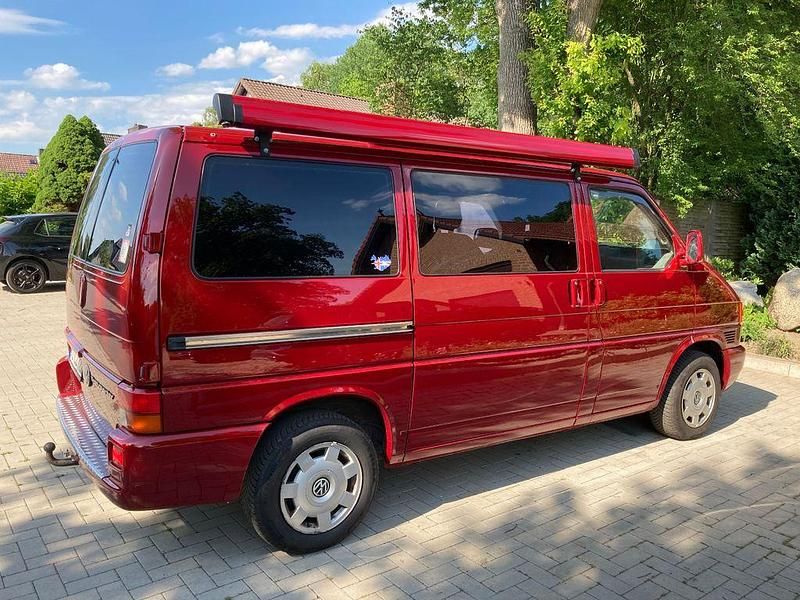 Second-hand VW T4 75 CP (55 kW) 2001 Roșu Van