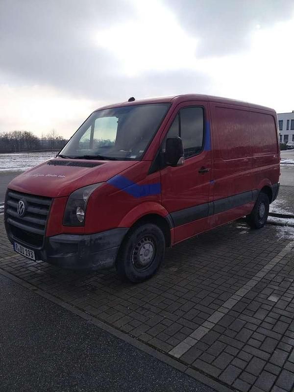 Second-hand VW Crafter 88 CP (64 kW) 2010 Roșu Van