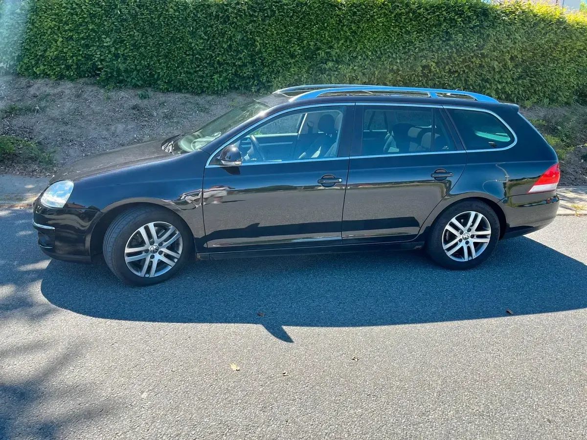 Gebraucht VW Golf VI 140 PS (102 kW) 2009 Schwarz Kleinwagen