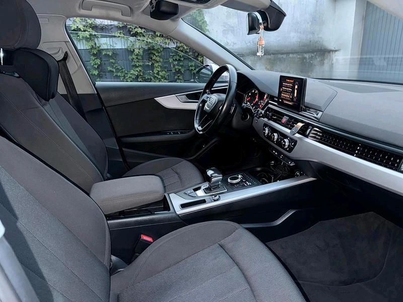 Gebraucht Audi A4 Sport 2015 Grau Kombi