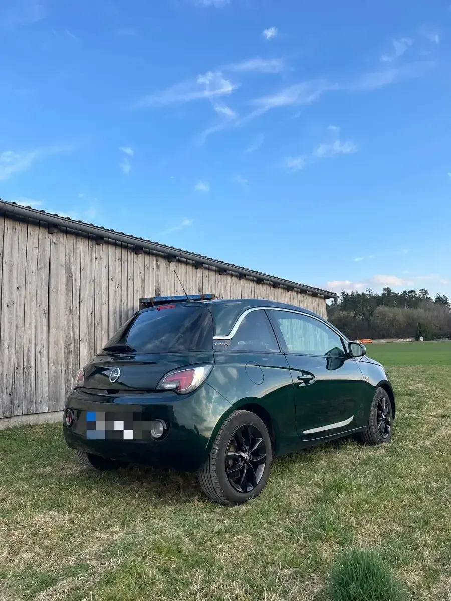 Gebraucht Opel Adam Unlimited 90 PS (66 kW) 2018 Grün Kleinwagen
