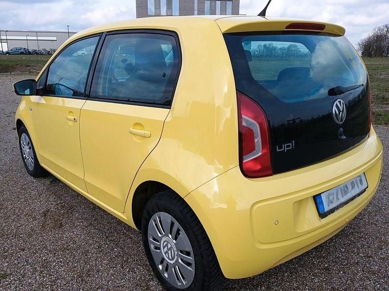 Gebraucht VW up! move up! 60 PS (44 kW) 2015 Gelb Kleinwagen