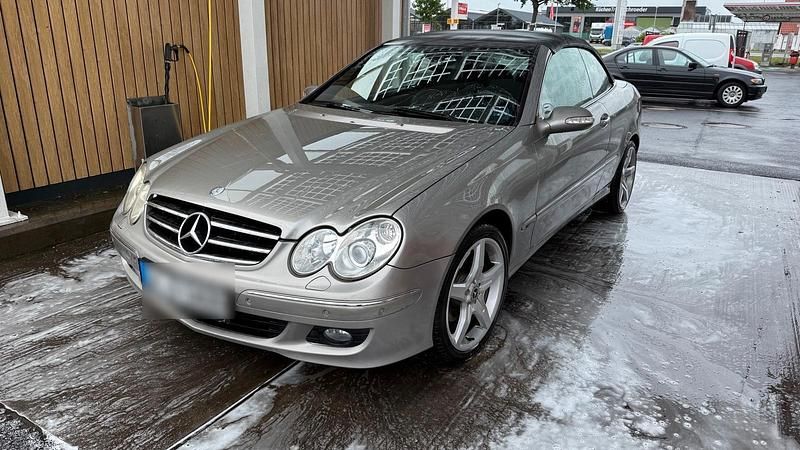 Grau Gebraucht 2006 Mercedes CLK280 Avantgarde Cabrio | 7.980 € (Fairer Preis) - Bild 1/4