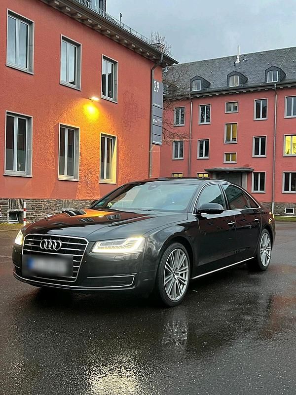 Schwarz Gebraucht 2016 Audi A8 Limousine | 22.800 € (Superpreis) - Bild 1/4