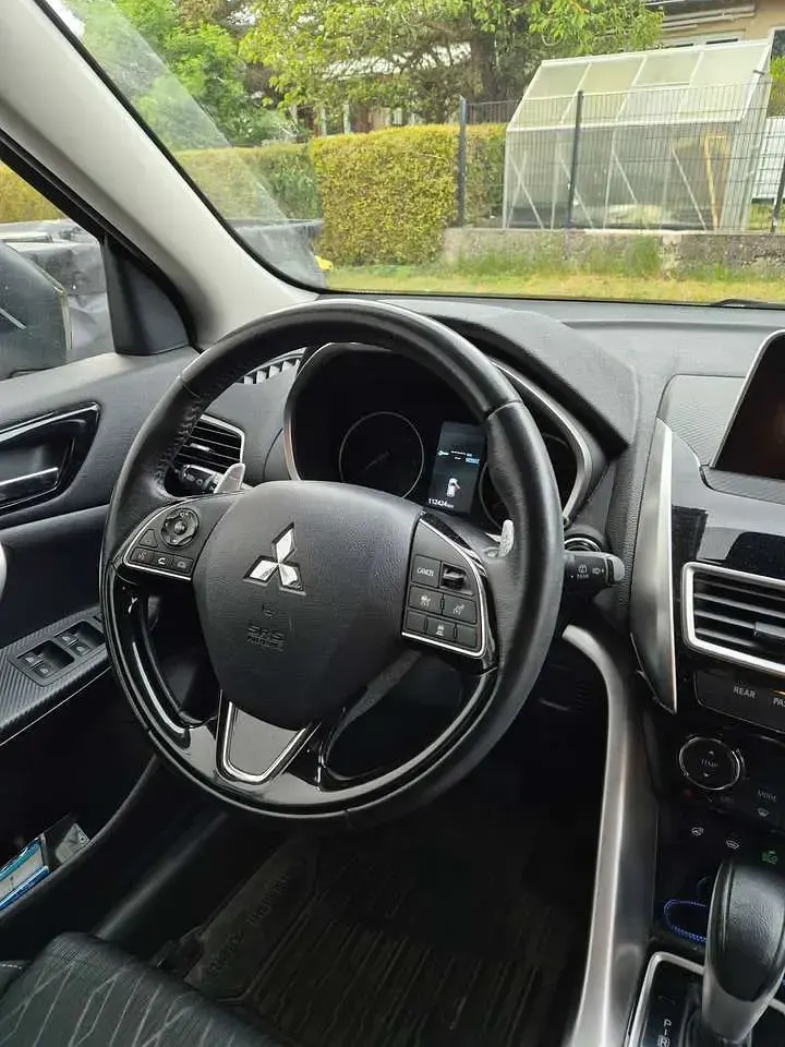 Usata Mitsubishi Eclipse Cross Top 148 CV (108 kW) 2019 Bianco SUV