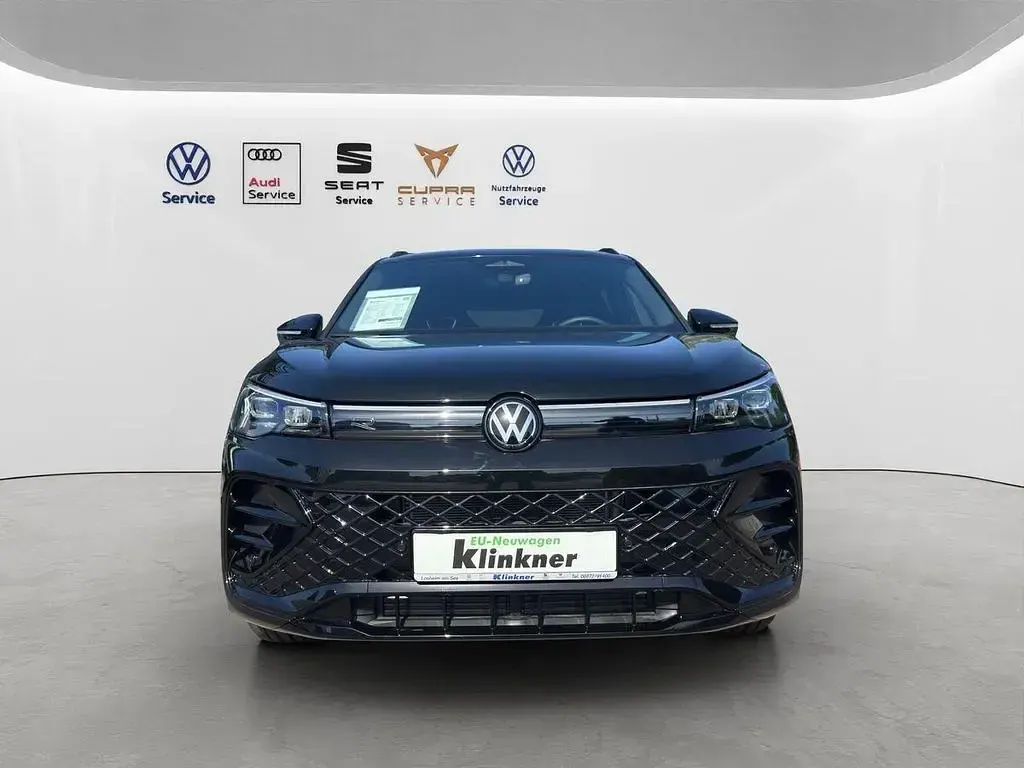 Neu VW Tiguan R-line 204 PS (150 kW) 2025 Schwarz SUV