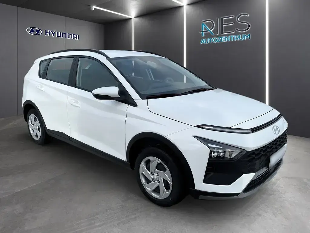 Neu Hyundai Bayon Select 99 PS (72 kW) 2026 Atlas white SUV