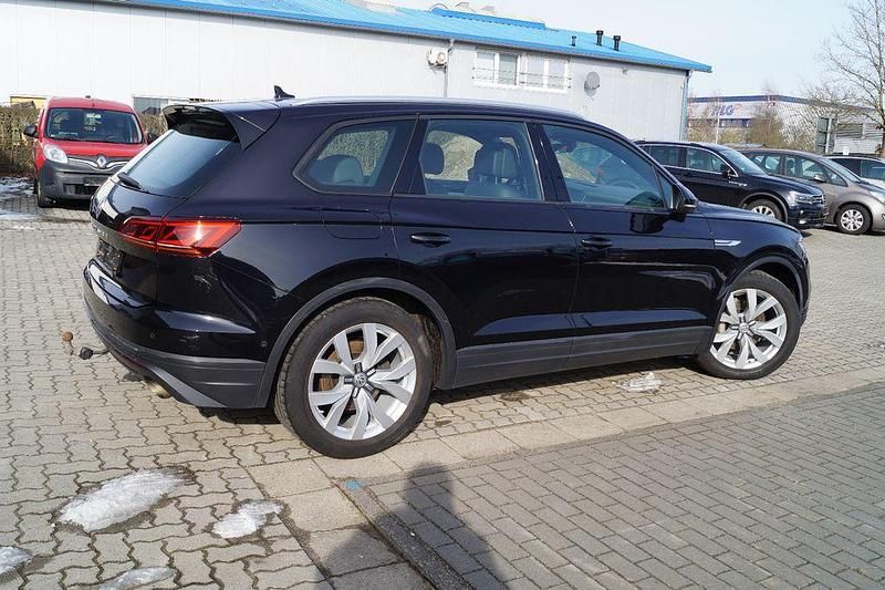 Gebraucht VW Touareg 286 PS (210 kW) 2019 Schwarz SUV