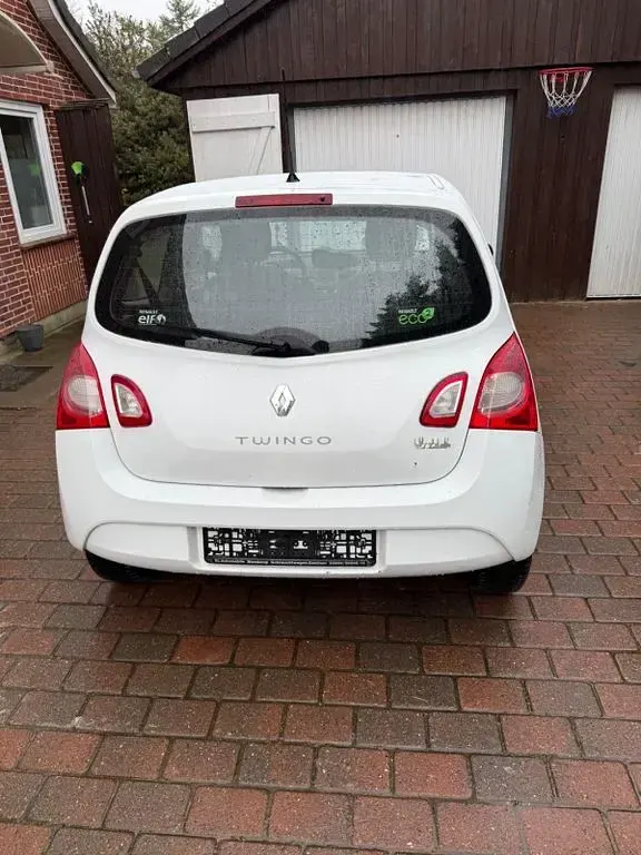 Gebraucht Renault Twingo 75 PS (55 kW) 2012 Weiß Kleinwagen