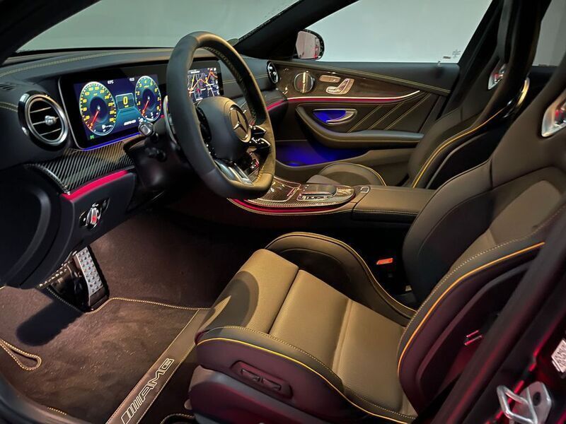 Grau Gebraucht 2022 Mercedes E63 AMG AMG Limousine | 142.400 € - Bild 1/4