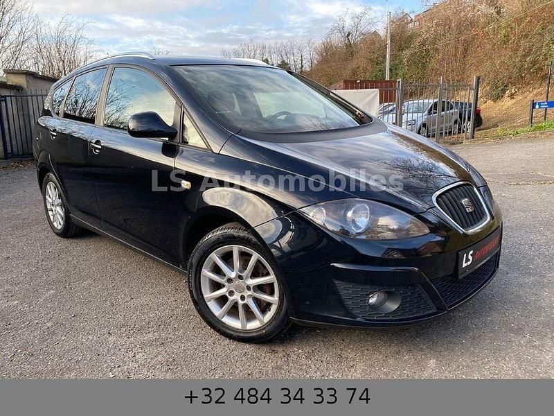 Schwarz Gebraucht 2011 Seat Altea XL Van / Kleinbus | 4.200 € (Guter Preis) - Bild 1/4