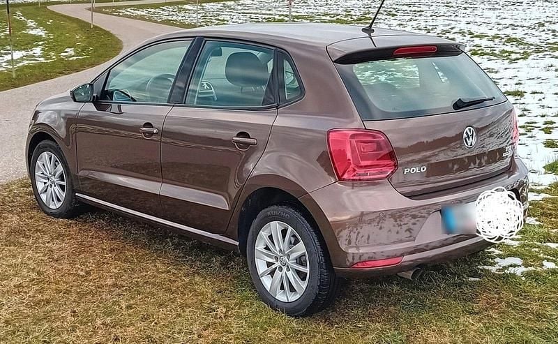Gebraucht VW Polo 90 PS (66 kW) 2017 Braun Kleinwagen
