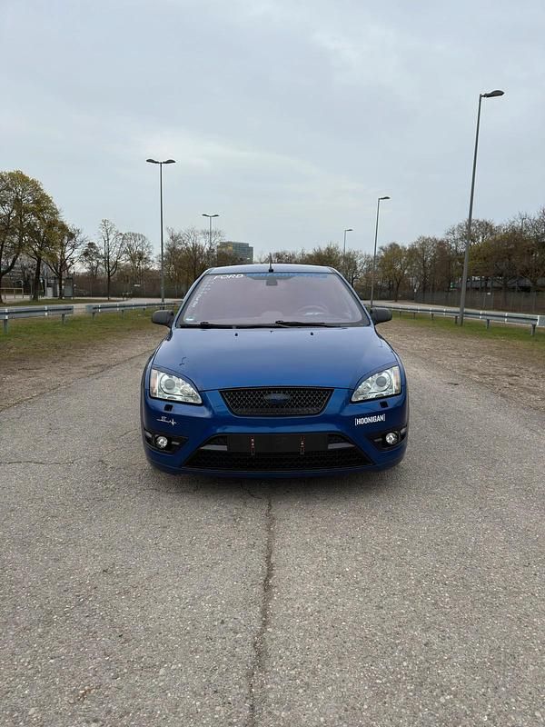 Gebraucht Ford Focus ST 225 PS (165 kW) 2006 Blau Kleinwagen