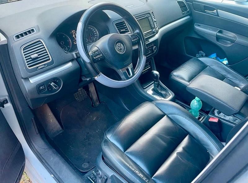 Gebraucht VW Sharan Highline 170 PS (125 kW) 2011 Silber Van / Kleinbus